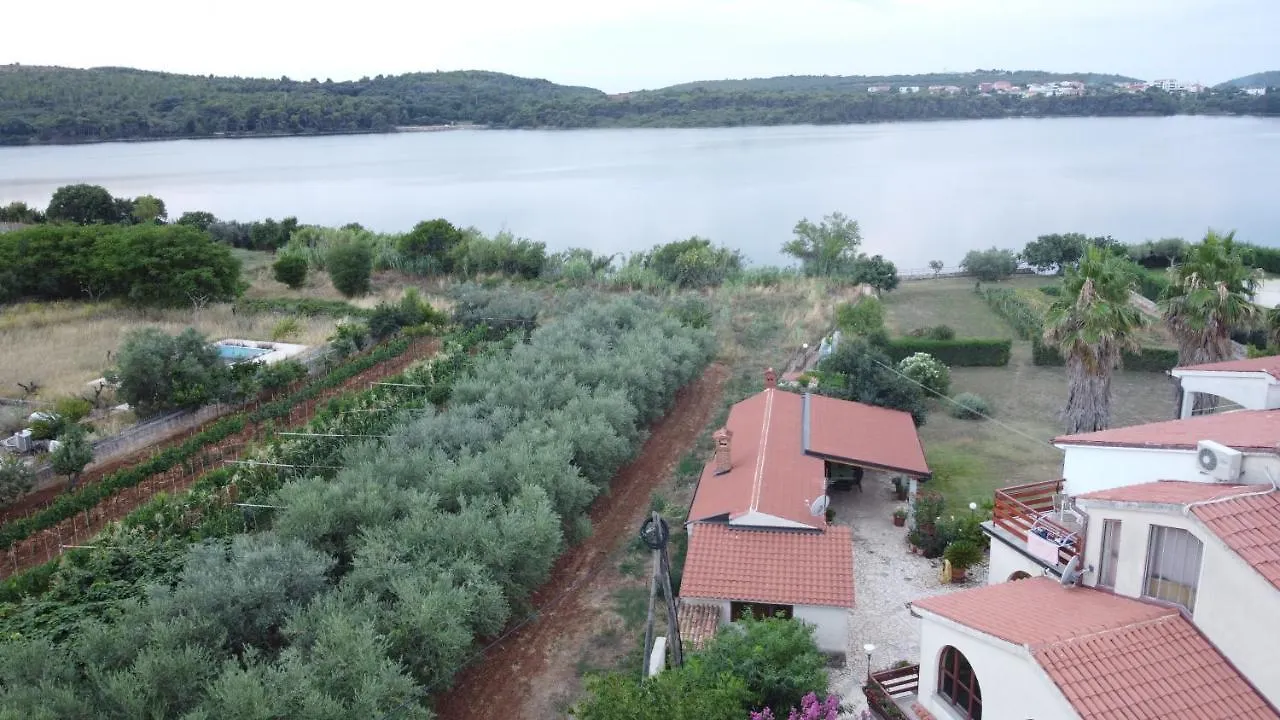 Apartments Ruzica Pomer 0*,  Croatia