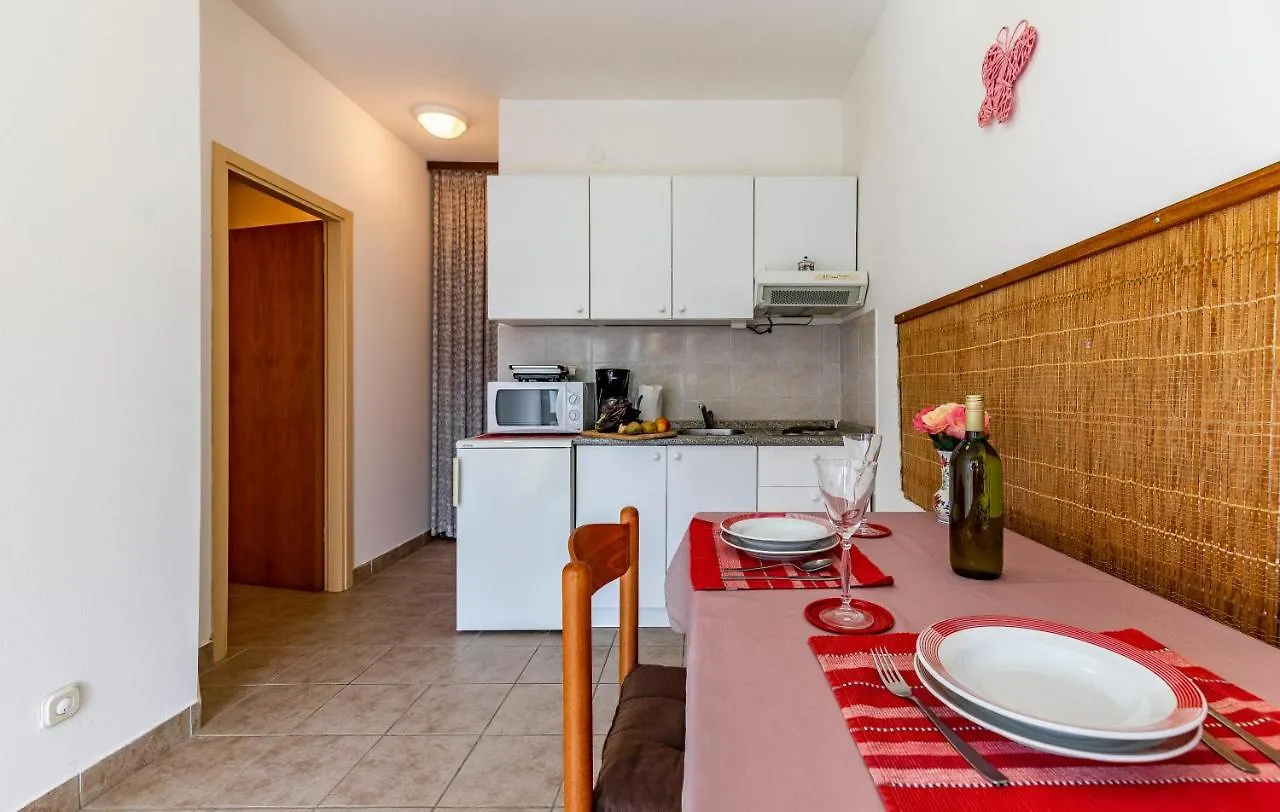 Apartments Ruzica Pomer Croatia