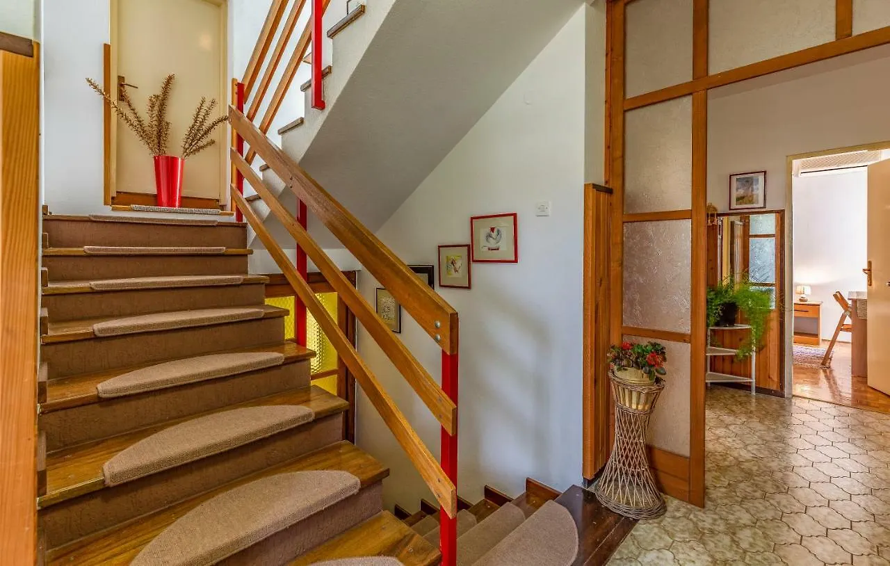 Apartments Ruzica Pomer Croatia