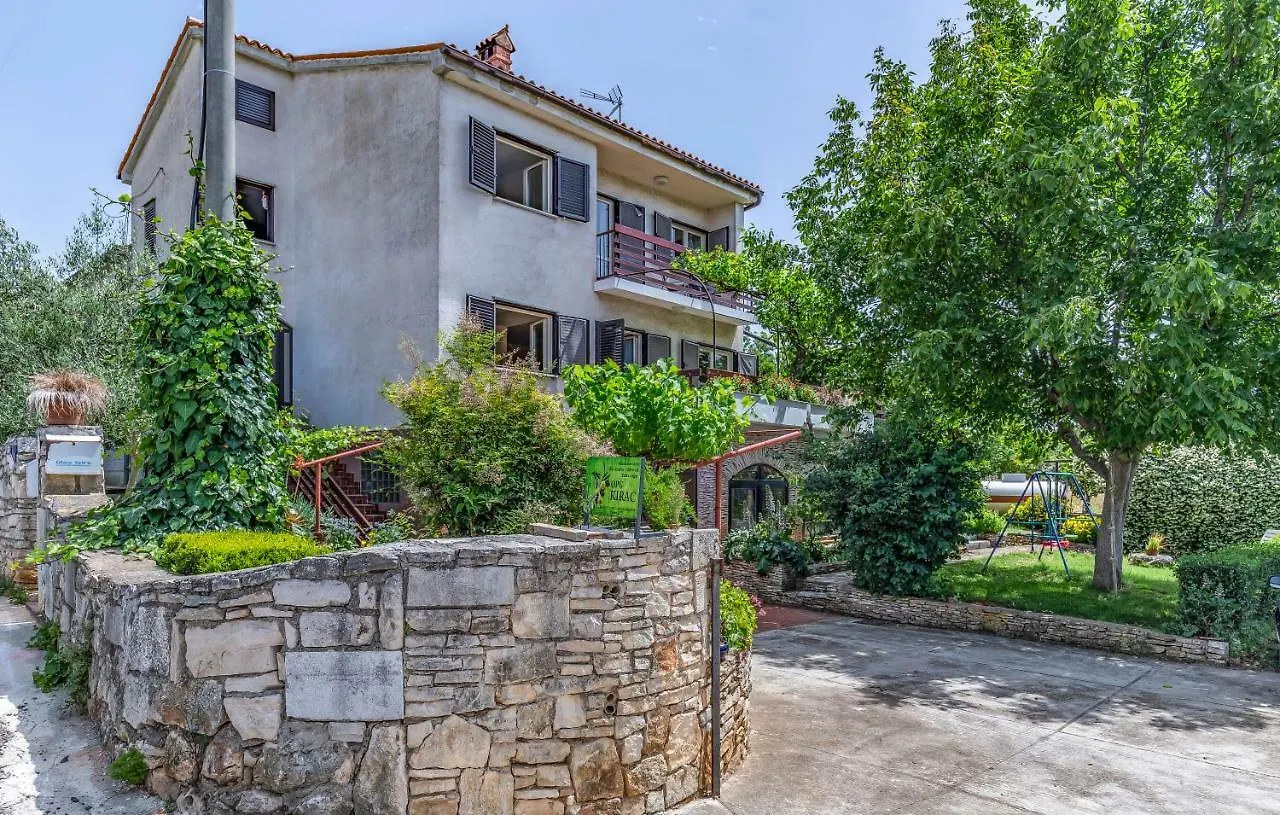 Apartments Ruzica Pomer 0*,  Croatia